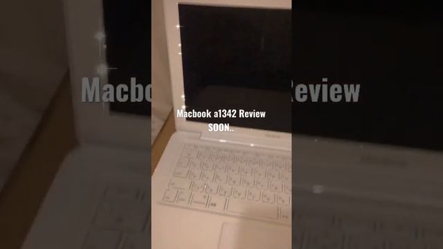 Macbook (mid 2010) Review Soon!! Link on description! ?