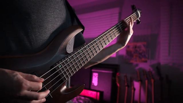 When the strings go *ωσввℓє ωσввℓє*