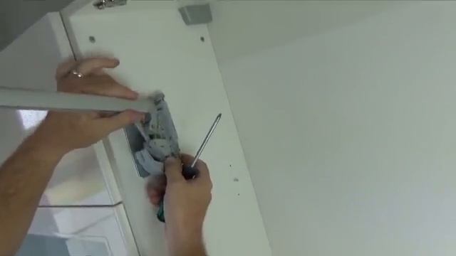 Einstellen von Faltklappen Huwilift Kesseböhmer