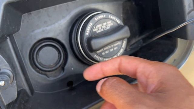 Mercedes-Benz GLE - How To Open Gas Cap And Add Fuel