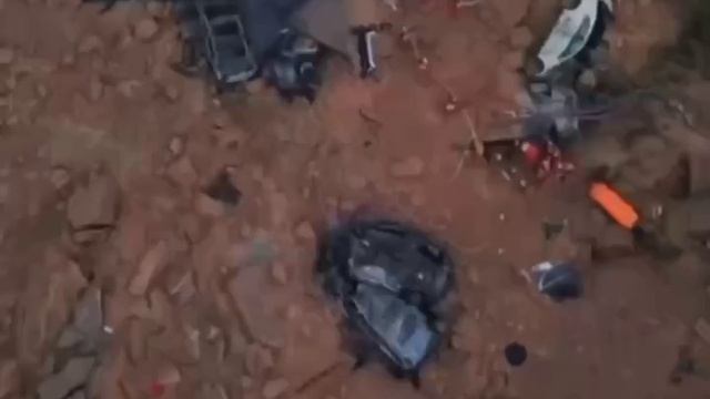 По меньшей мере 19 человек погибли при обрушении скоростной автомагистрали на юге Китая