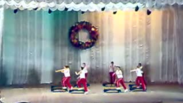 Аеробіка в ТНЕУ 2010 1 команда