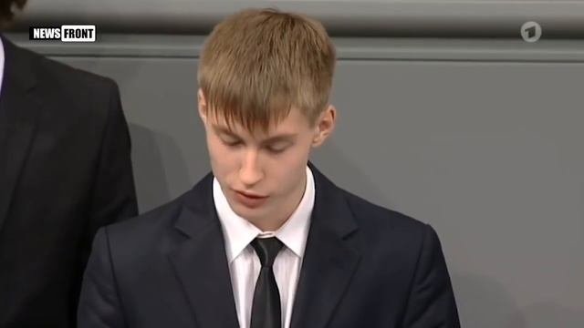Школьник из Нового Уренгоя кается в Бундестаге за невинноубиенных бойцов Вермахта