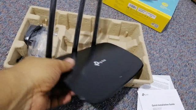 Unboxing TP-Link TL-WR940N 450Mbps Wireless N Router 3 Antena WR940N