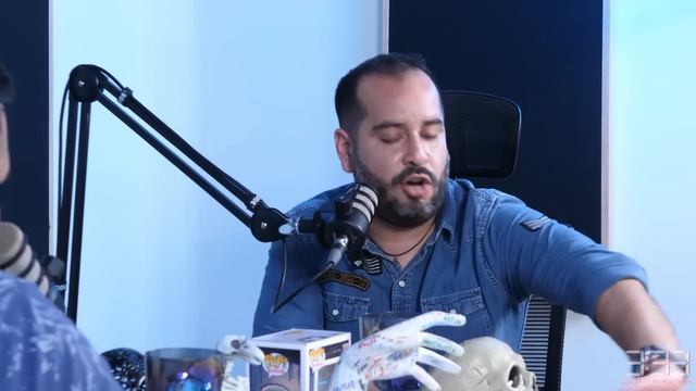3 y 33 Presenta: Fantasmas en una OBRA TEATRAL con Junior Silva - 3:33 Basado en Hechos Reales
