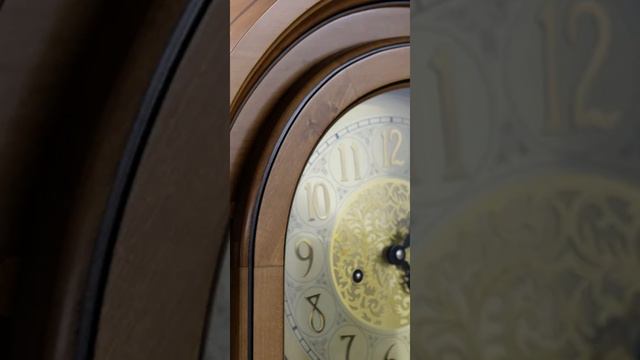Напольные часы Columbus CR9059 Oak