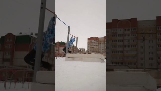 Жёсткая тренировка на турнике!
