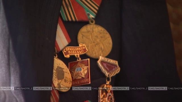Военнослужащие группировки войск «Днепр» поздравили ветерана Великой Отечественной войны