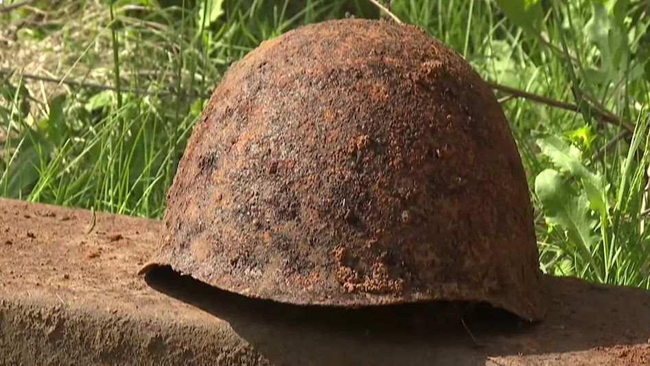 Сочинские поисковики нашли останки советских солдат и фрагменты бомбардировщика