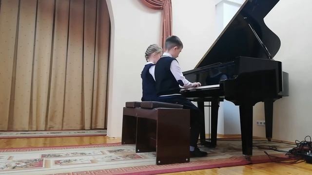 Шимко Павел Барейко Анастасия Ю. Ким. В гостях у сказки. Р. Винчигуэрра Сегодня комики