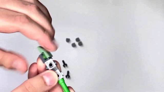 Mini Lego chameleon￼