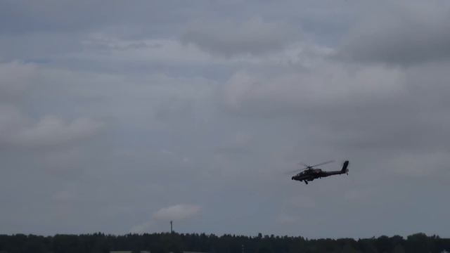 Attack Helicopter Boeing AH-64 Apache Longbow RC Scale Model @Swiss Helichallenge 2016