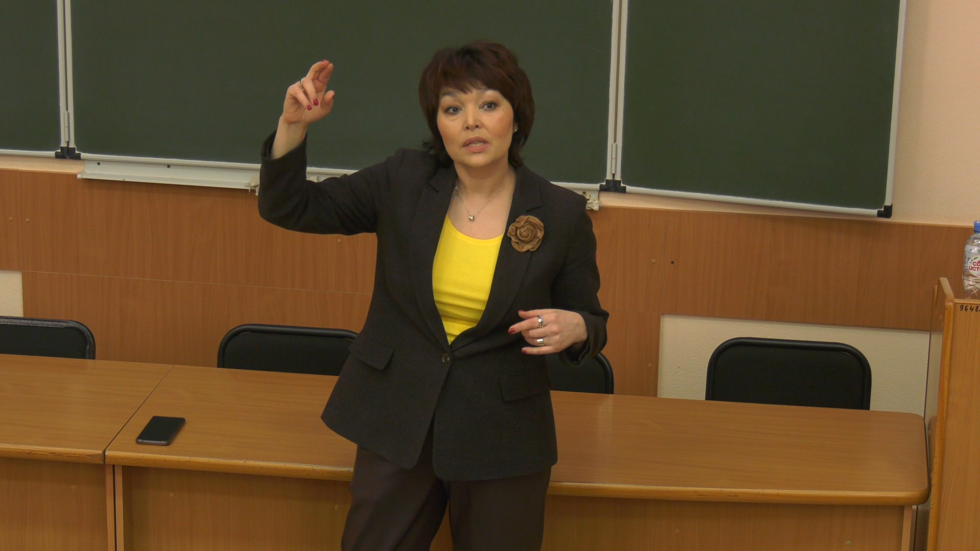 Министр образования Новосибирской области Мария Жафяров встретилась со студентами