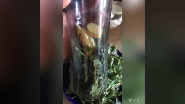 Полезный  зеленый  коктейль, смузи!