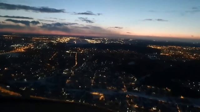 Заход и посадка в Шереметьево мартовским вечером
