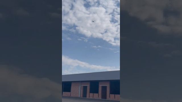 Противник публикует видео прилета дрона в направлении аэродрома Моздок