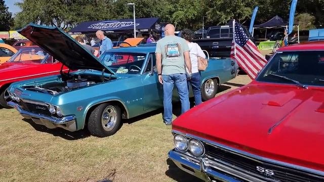 Epic classic car show Emerald Coast Cruizin Samspace81 vlog cool classic cars