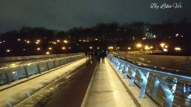 Контрактовая площадь.Киев.День св.Николая 2022.Арка Дружбы народов ,Парк Шевченко, Майдан, Крещатик