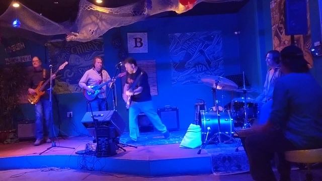 Stuck in the Middle With You - Open Mic 11/13/19 @ Bootstrap