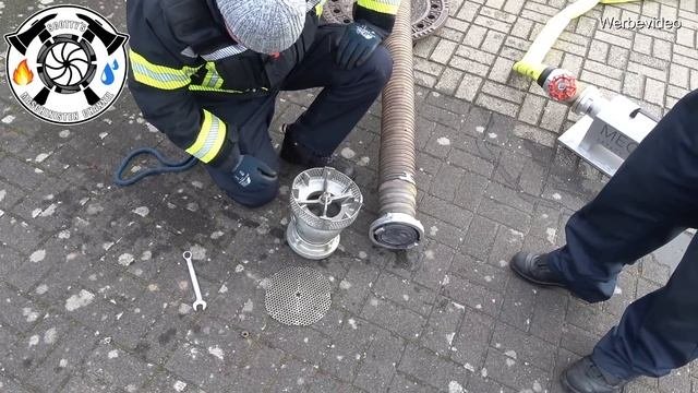 Feuerwehr TS 8/8 BJ. 90 Mit Abgasstrahler Hat Ein Problem Beim Saugen