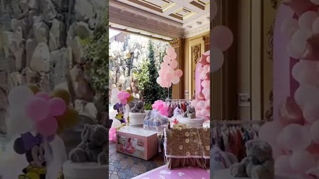 Выписки из роддома.  Гавхорабандон