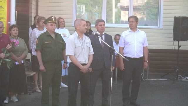 В Кармаскалах открыли мемориальную доску участнику СВО