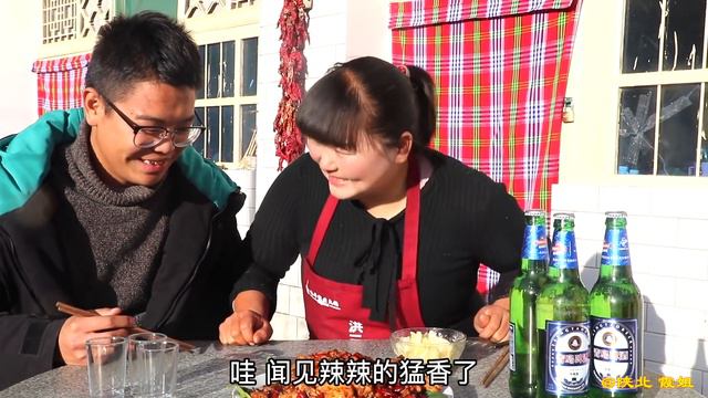 90元2只兔子，做“麻辣兔肉”，香辣入味，太过瘾了，弟弟说这90花值了！【陕北霞姐】