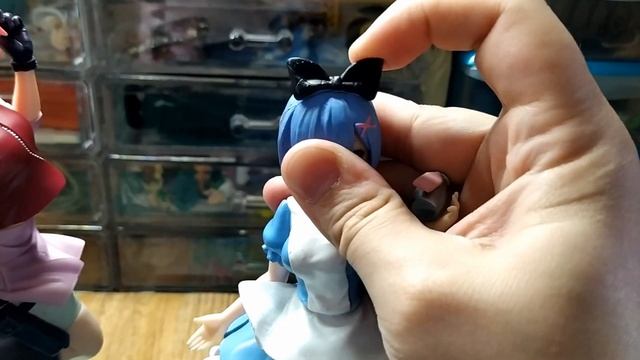 Сравнение фигурок от одного продавца. Aliexpress. Rem VS Sakura