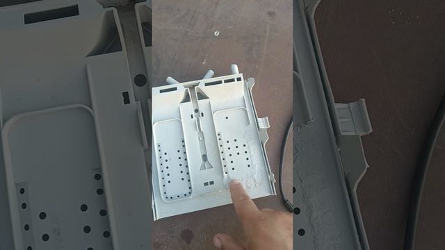 Стиральную машина LG - подтекание бункера и способ ее устранения