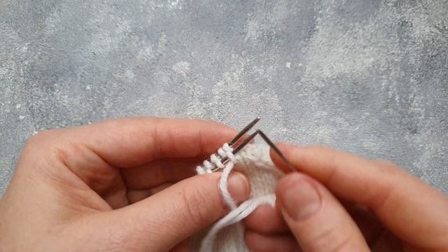 Закрытие петель швом петля в петлю на примере носочков Cat Paws