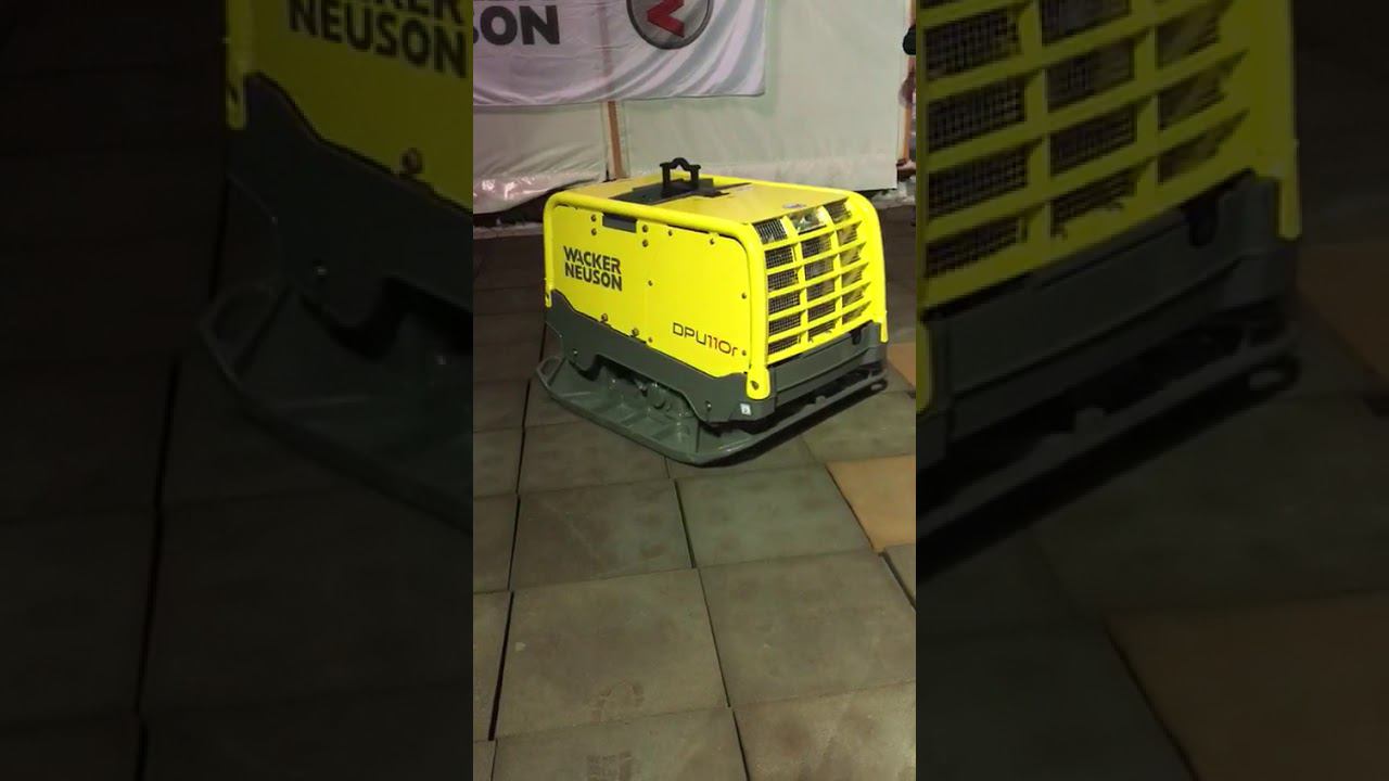 Аренда виброплиты. Демонстрация радиоуправляемой виброплиты 1,5 тонны