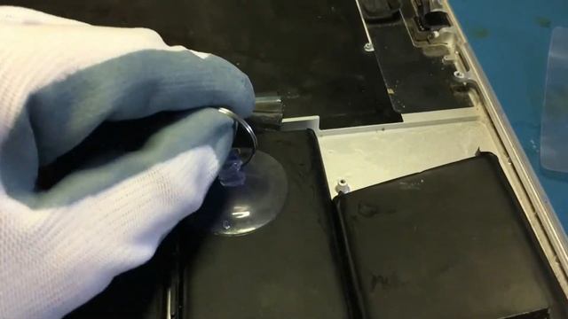 How to easily & safely remove a Macbook Pro Battery (A1398 Shown)