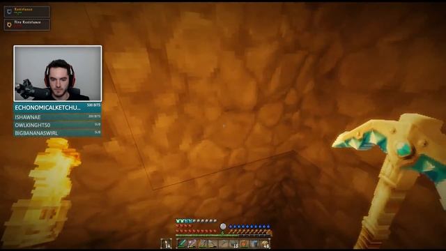 Minecraft: Using X-Ray To Find Diamonds In RLCraft