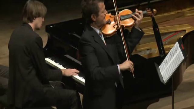Beethoven: violin Sonata n. 10 op. 96 (Geoff Nuttal and Lorenzo Cossi)