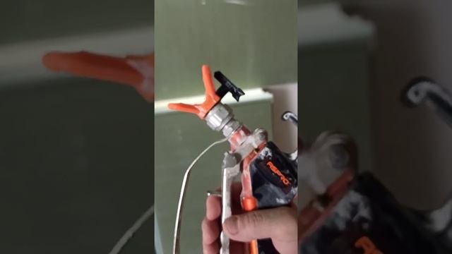 тест сопла для ASPRO6000 родное 531 Vs GRACO 533
