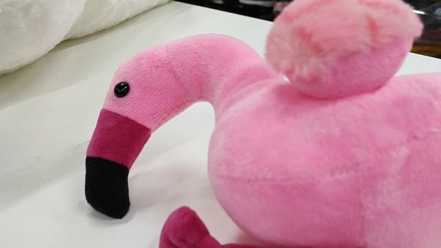 Обзор игрушки розовый Фламинго