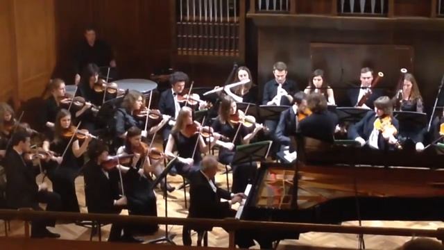 Бадура Шкода Моцарт 21 концерт 2 часть  Дирижер Феликс Коробов