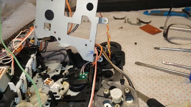 ч 3 SONY CFS 99 ремонт ЛЕНТОПРОТЯЖКИ