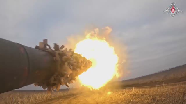 Т-80БВ группировки войск «Запад» уничтожили замаскированные блиндажи, наблюдательные пункты ВСУ