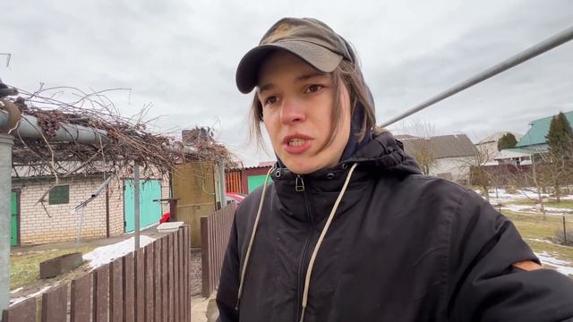 ВЛОГ: ВЫШЕЛ ИЗ ДОМА - ПОПАЛ  К БАБУШКЕ, НУ КАК ОБЫЧНО...