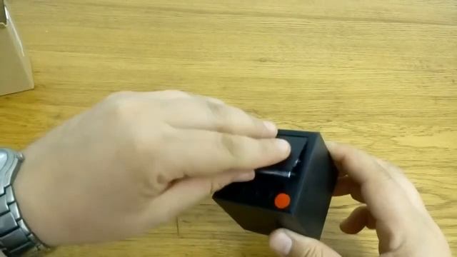 Цифровые настольные часы. Датчик температуры. Управление звуком