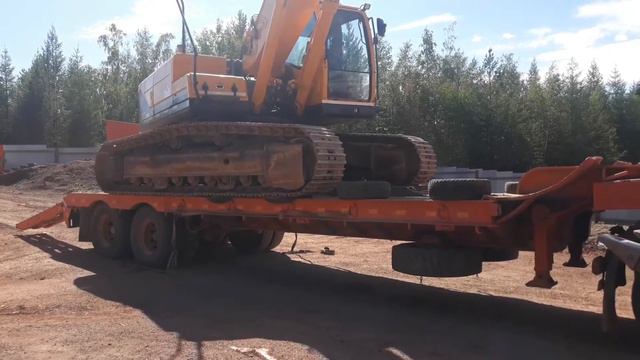 Погрузка экскаватора Hyuindai 330 на трал
