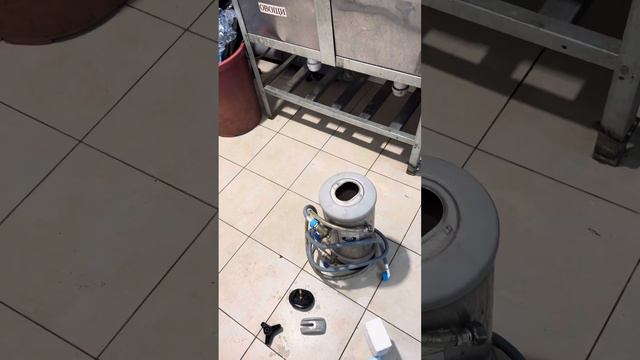 Как обслужить умягчитель водоумягчитель для воды. Видео инструкция. Делаем 😊💪