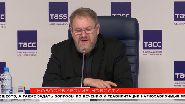Из-за старой техники на дорогах Новосибирска остаются грязь и слякоть