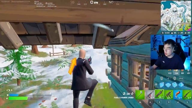 Je me suis INFILTRÉ dans le CACHE CACHE de BRICE ! (je suis invisible)