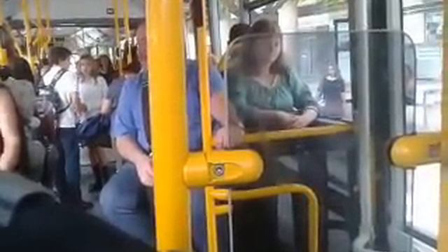 ПРИКОЛ В АВТОБУСЕ
