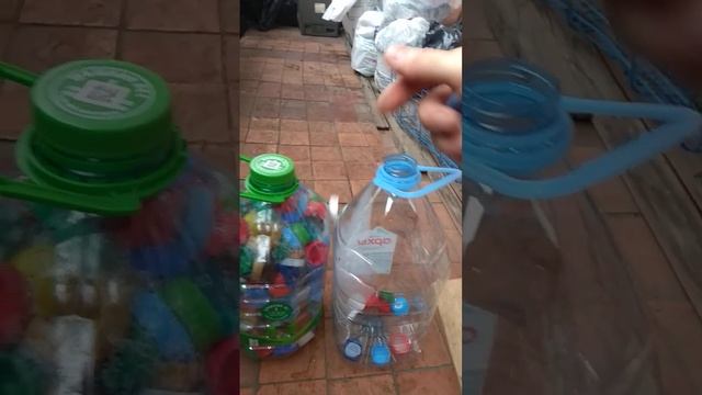 Начало новой партии крышек.