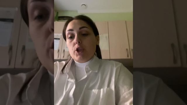 Чем кормить щенка и мать?