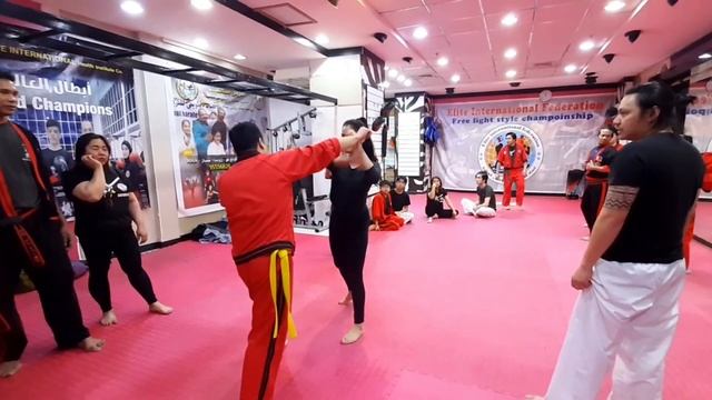 panantukan multiple opponent
