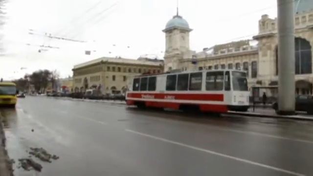 г Санкт-Петербург и трамвай на улицах города